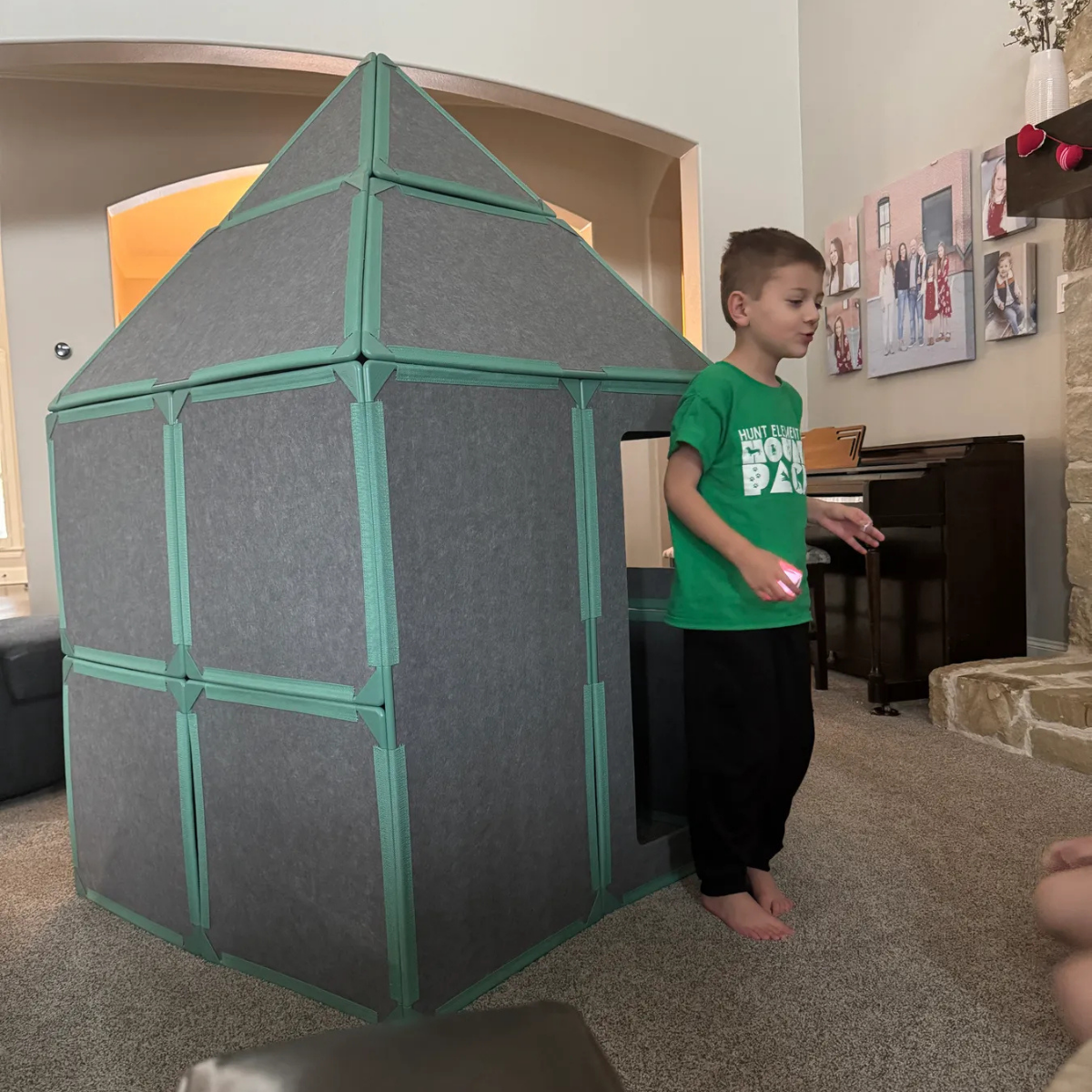 Kidspacetoys®️ Magnetisches Spielhaus für Kinder ab 4 Jahren – Individuell gestaltbare Burgen, Ausgabe 2025